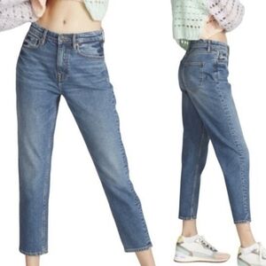 *NWT* Vigoss Friday Tapered Boyfriend Denim Jean